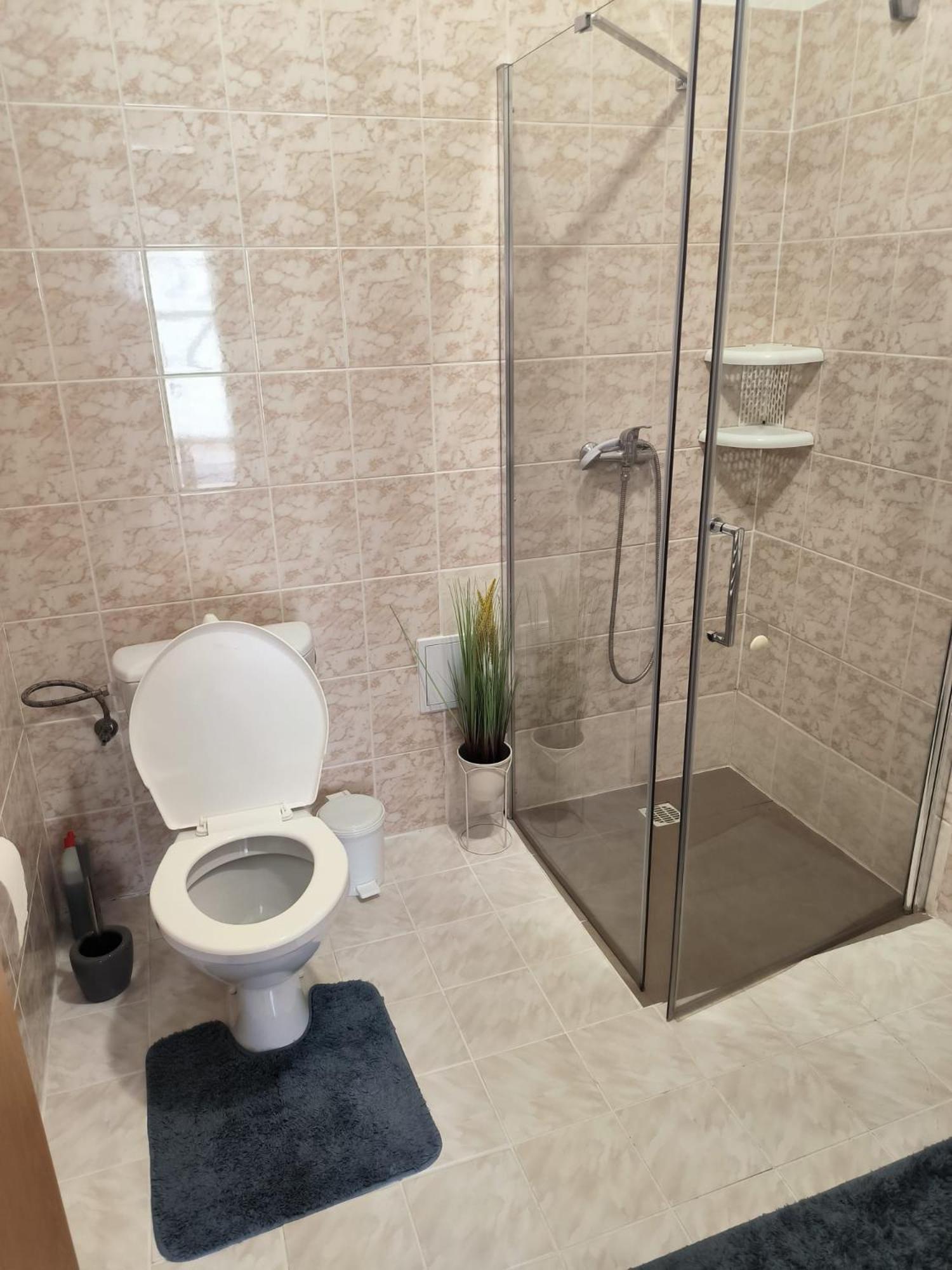 341 Apartment Pernink
